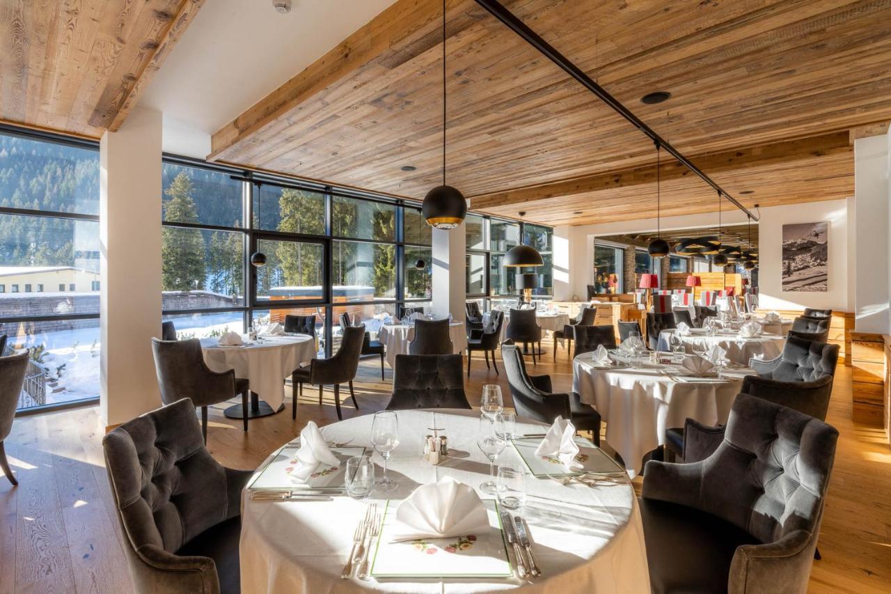 Croce Bianca Leisure & Spa Hotel Канацеї Екстер'єр фото