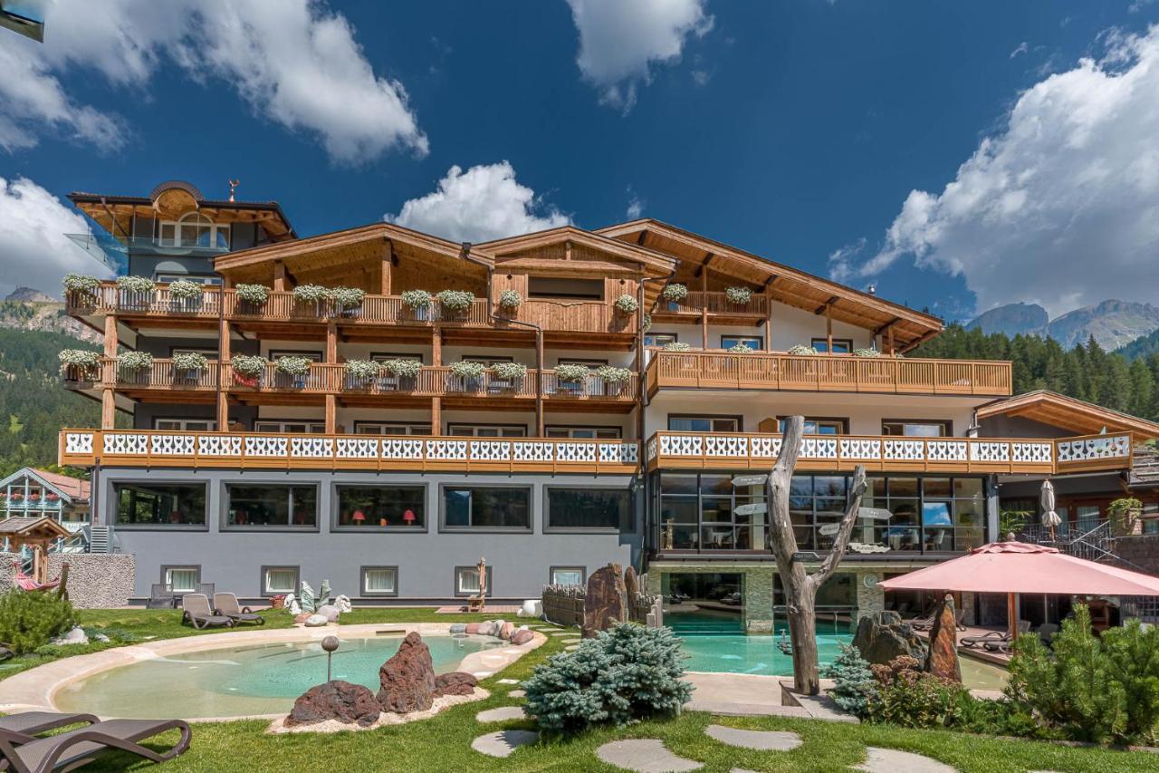 Croce Bianca Leisure & Spa Hotel Канацеї Екстер'єр фото