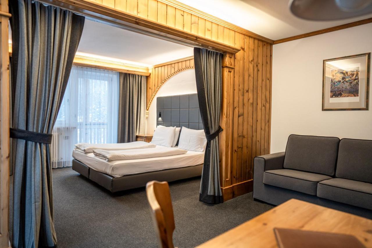Croce Bianca Leisure & Spa Hotel Канацеї Екстер'єр фото