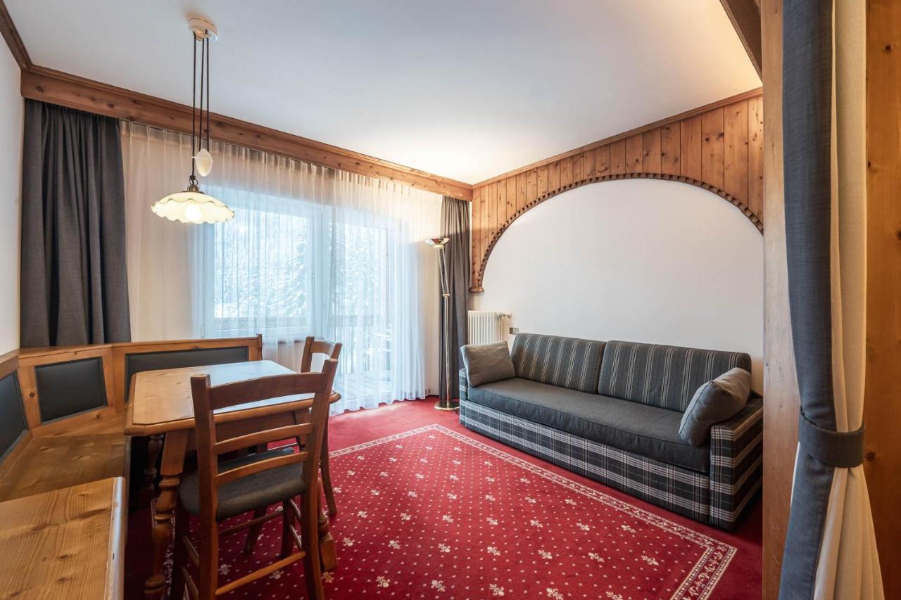 Croce Bianca Leisure & Spa Hotel Канацеї Екстер'єр фото