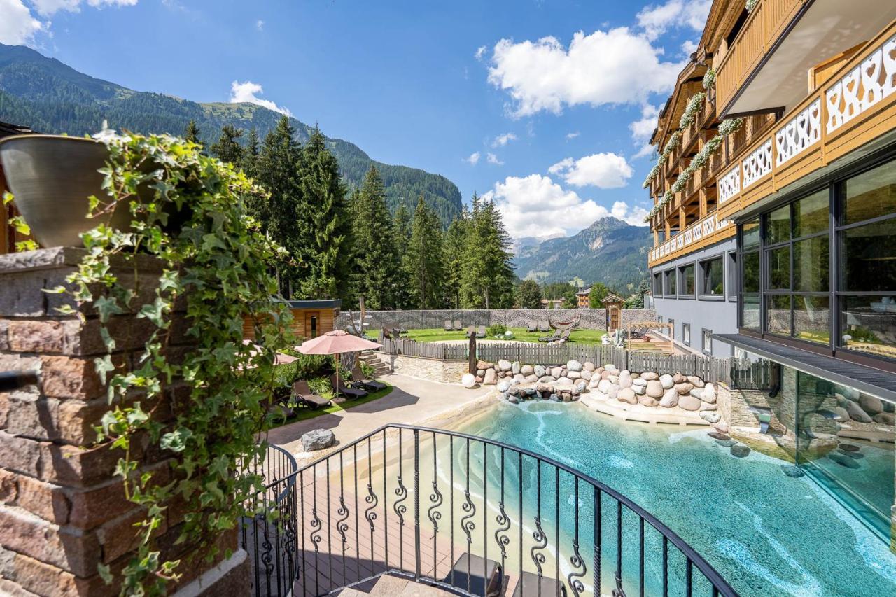 Croce Bianca Leisure & Spa Hotel Канацеї Екстер'єр фото