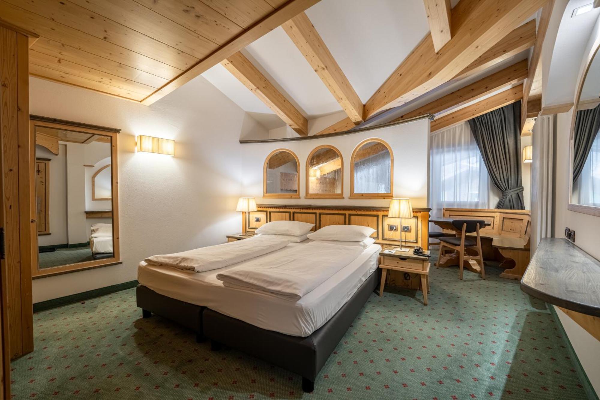 Croce Bianca Leisure & Spa Hotel Канацеї Екстер'єр фото